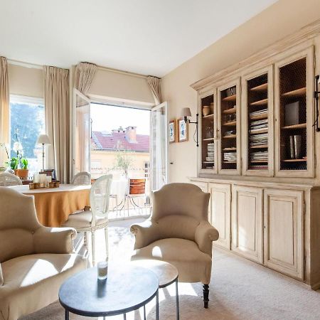Nice Apartment In Menton With Balcony Terrace Kültér fotó