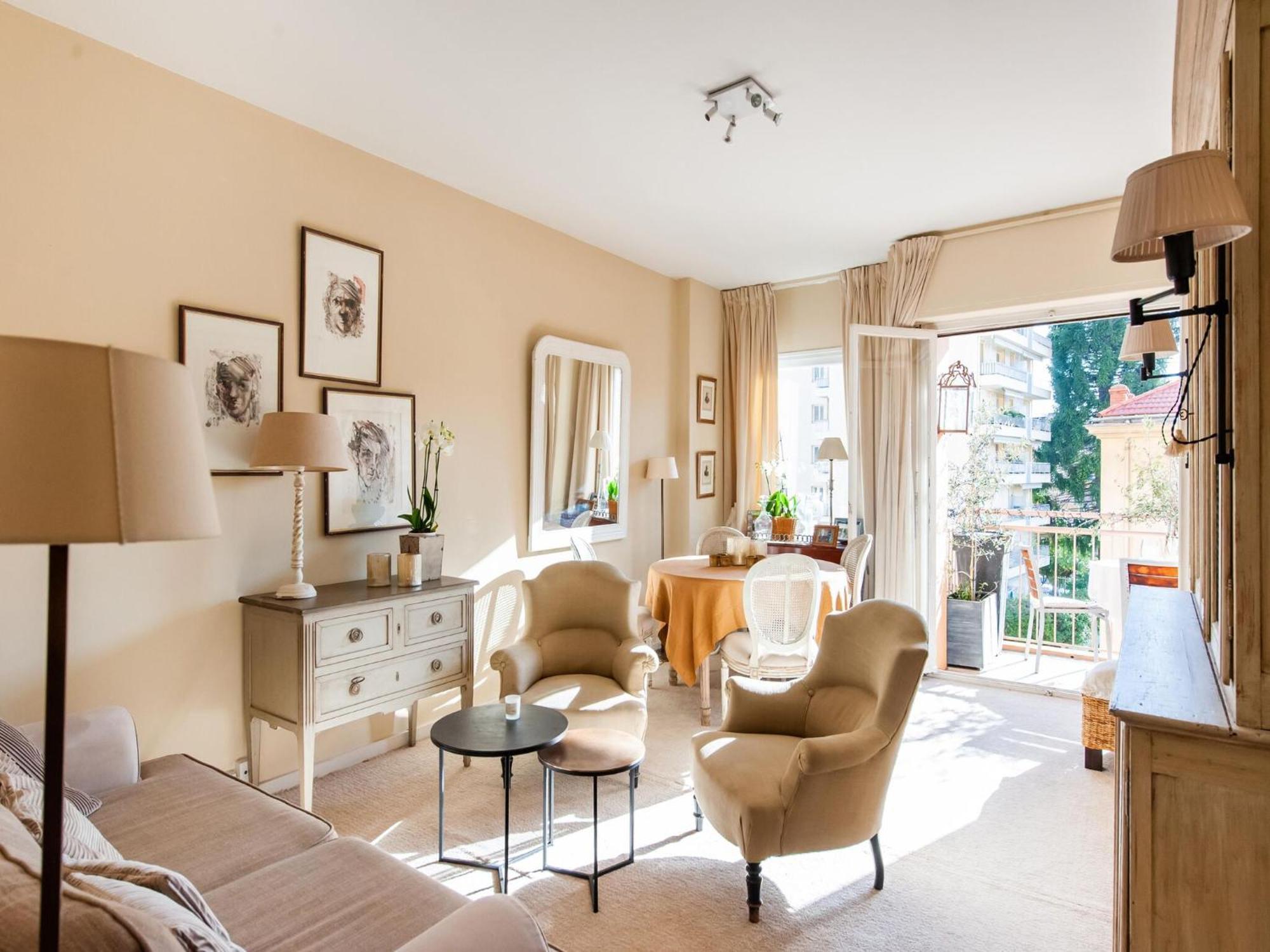 Nice Apartment In Menton With Balcony Terrace Kültér fotó