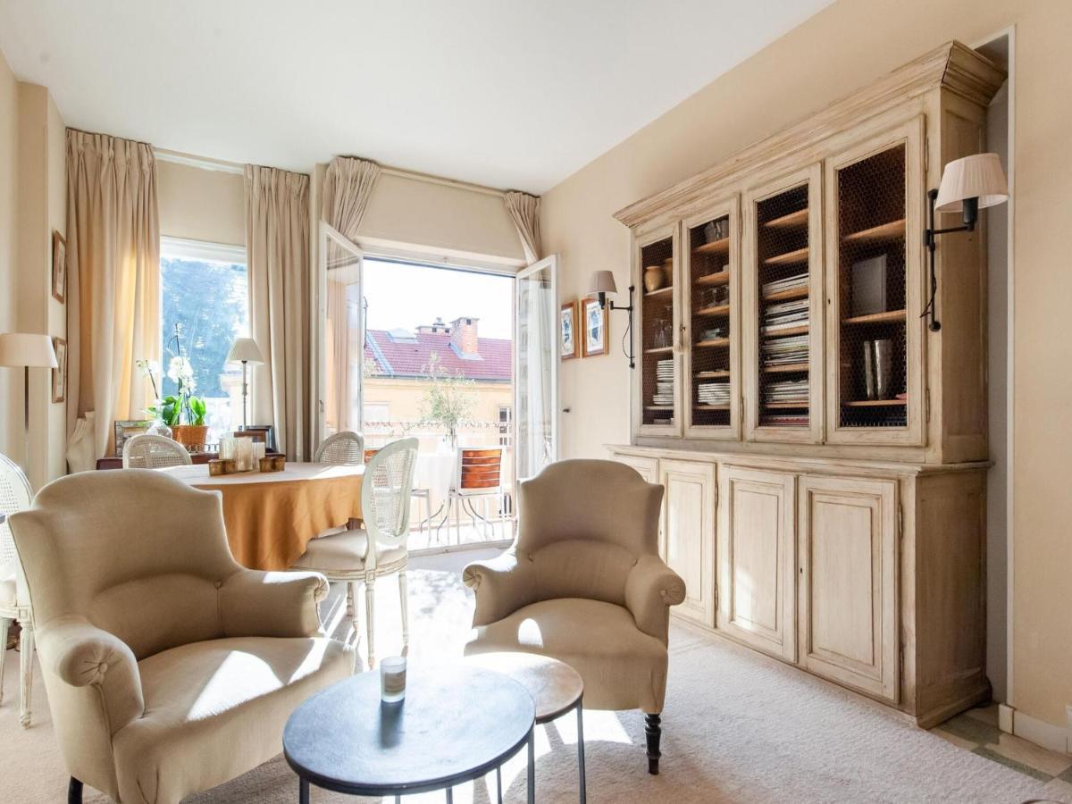 Nice Apartment In Menton With Balcony Terrace Kültér fotó