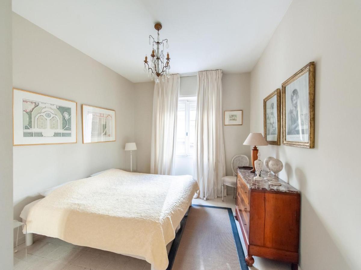 Nice Apartment In Menton With Balcony Terrace Kültér fotó